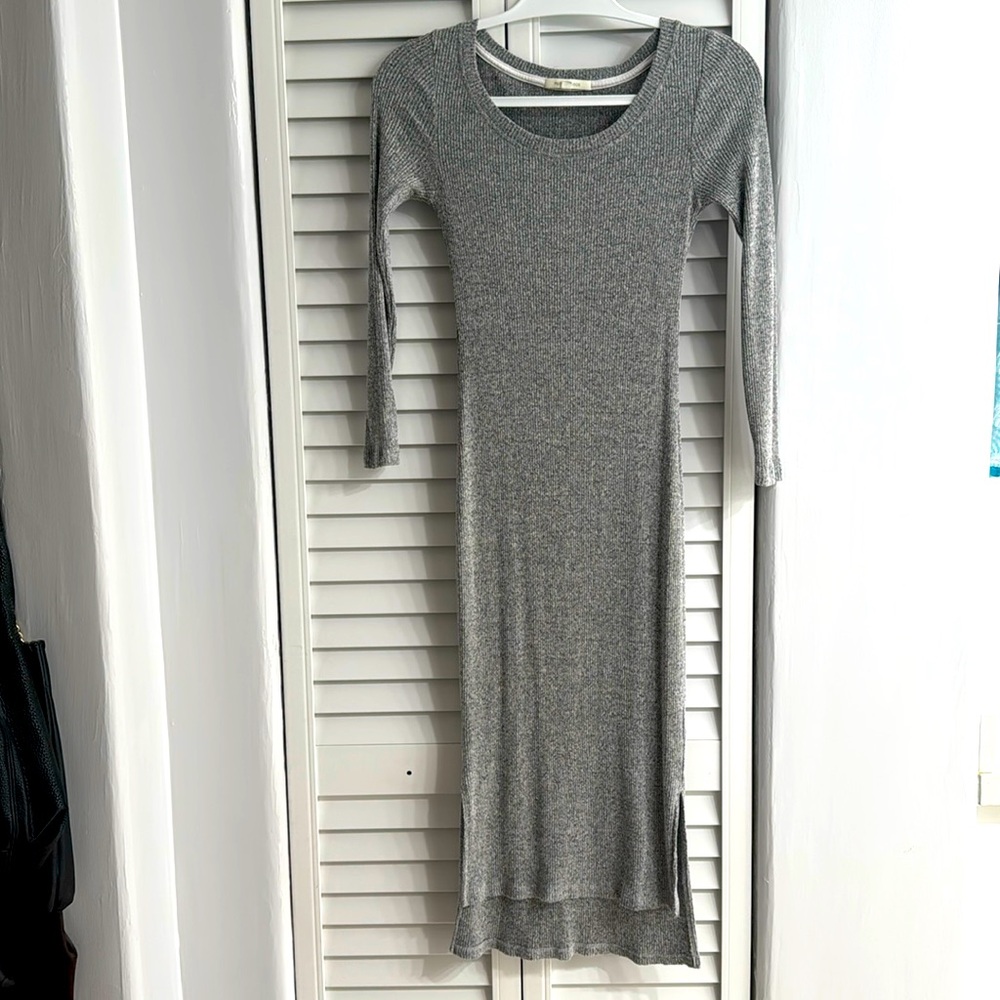 💗Heather gray ribbed midi dress